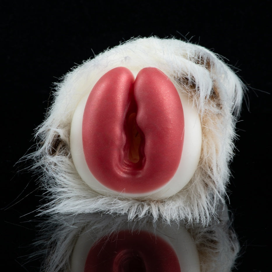 Snow Leopard Furry Pocket Pussy – Detachable Fur Animal Masturbator | Platinum Silicone