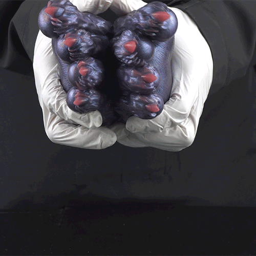 Dark Fantasy Beast Paw Silicone Pocket Pussy – Hidden Channel Claws for Men Blowjob Masturbation