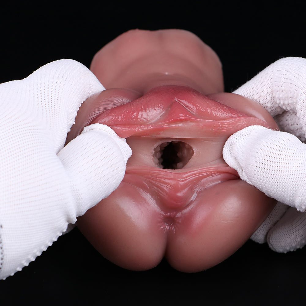 Life-Size Pocket Pussy – Realistic Labia Masturbation Cup | NobleSculpt by Domlust
