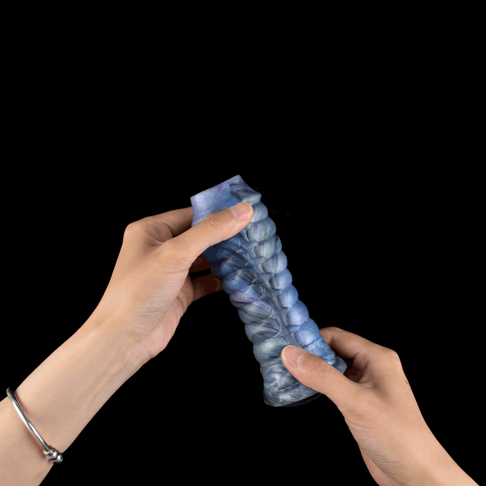 Ribbed Dragon Cock Sleeve Jacking Off - Silicone Monsterdildo Penis Enlarger Sex Toy for Men