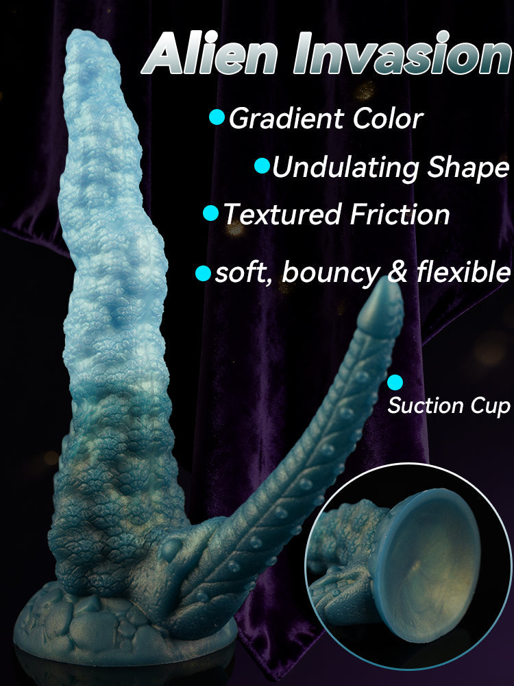 Fantasy Alien Xenomorph Double Dildo – Platinum Silicone Dual Penetration Fetish Toy | Domlust