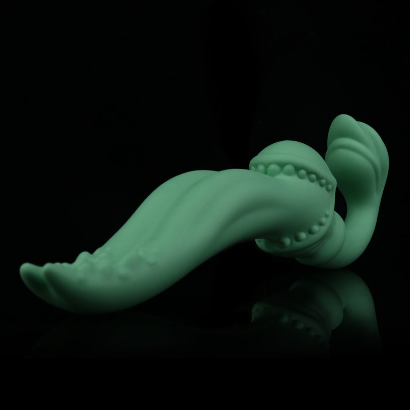 Wand Fantasy Strapless Strap-On Dildo – Dual-Head Premium Platinum Silicone | Lesbian & Couples