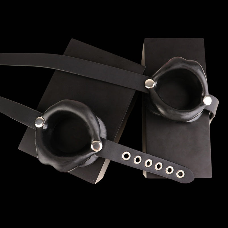 Lip-Shaped Nipple Clamps Play Bondage Kinky Sex - Female Strap-On Sexual Stimulation BDSM Toys