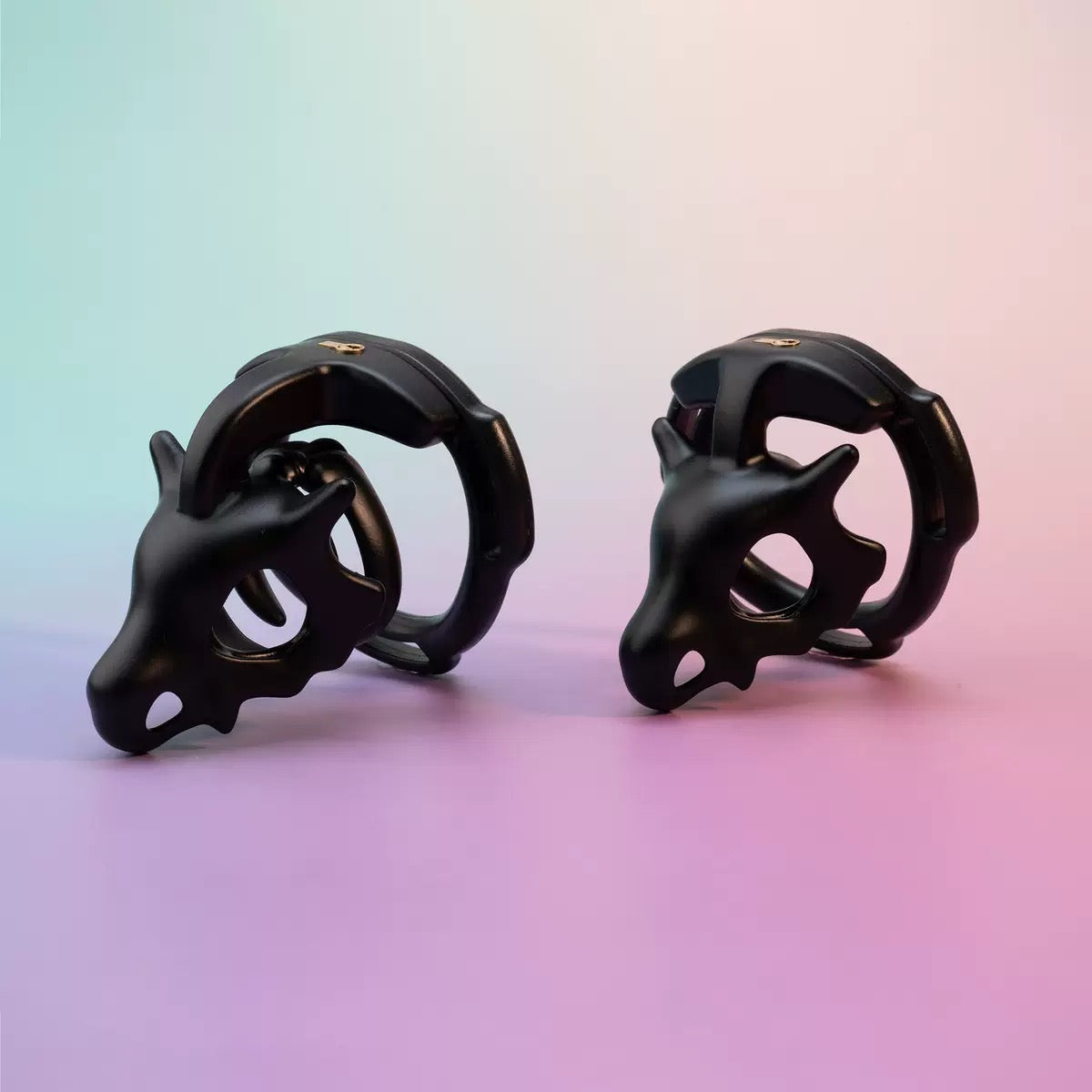 Dinosaur Fossil Skull Chastity Cage – Biomechanical Resin Design 🦴