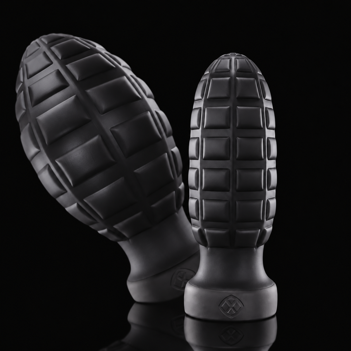 Nade - Inflatable Butt Plug - 2 Size