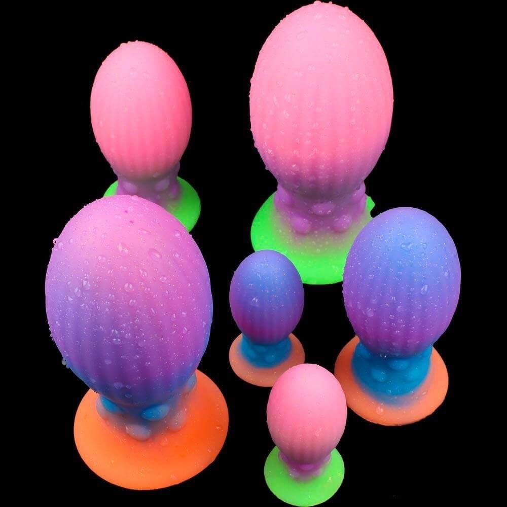 GlowPlug – Silicone Glow-in-the-Dark Anal Plug