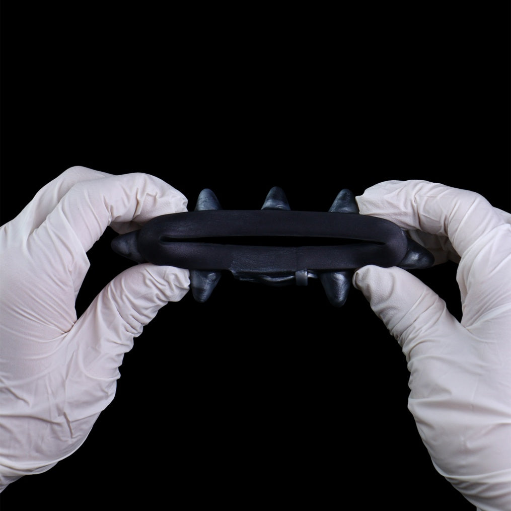 Wolf-Fang Cock Ring Set – Premium Platinum Silicone | 4 Sizes | Dark Series