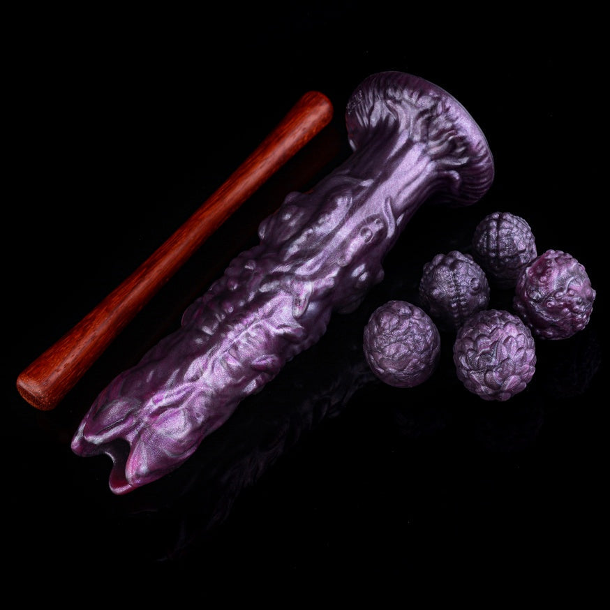 Fantasy Ovipositor Dildo with Eggs — Monster Creature Cock | Platinum Silicone