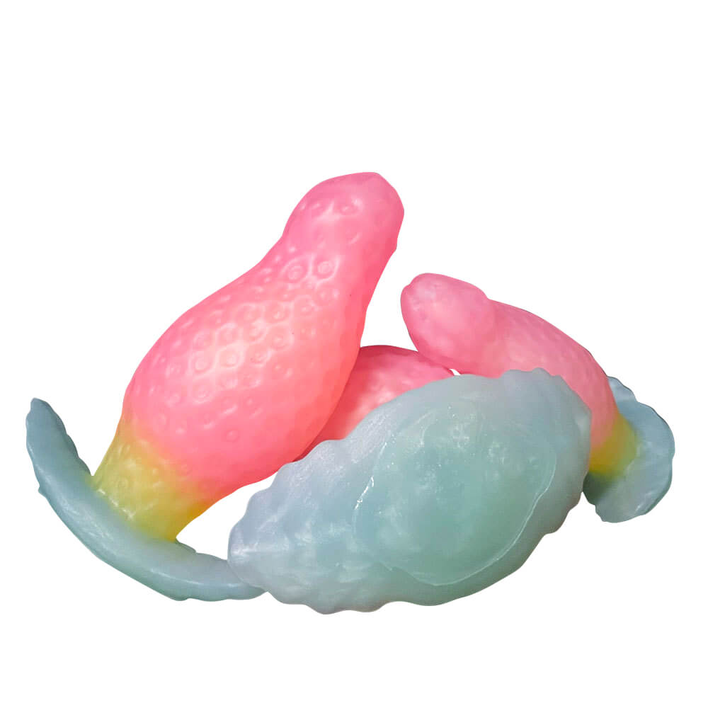 strawberry-pink-anal-plug-cute-silicone-butt-plug-6