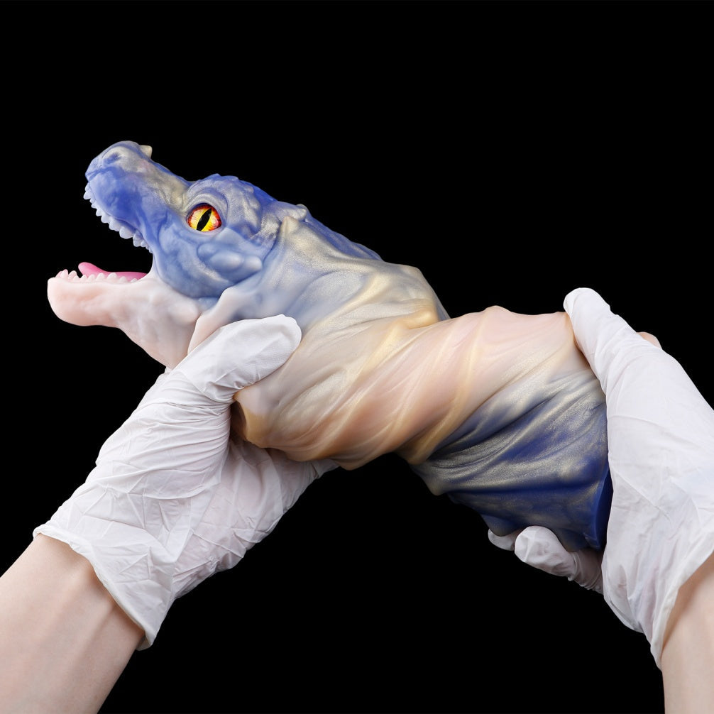 Voraxelle Dragon Pocket Pussy – Platinum Silicone Masturbator Sleeve with Vacuum Pump | Domlust