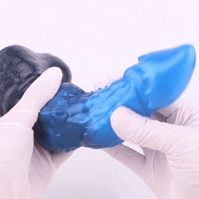 Sylva Draconis – Dual-Layer Platinum Silicone Dragon Dildo with Devil Carving Texture | Domlust